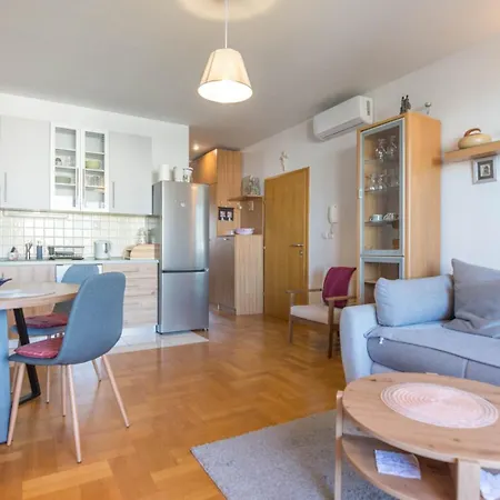 Apartamento Ina Biograd Na Moru